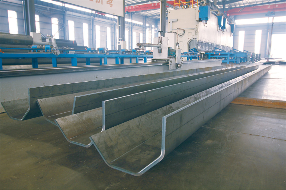 路燈的構(gòu)造、各構(gòu)件的技術(shù)參數(shù)性能說(shuō)明 路燈的構(gòu)造、各構(gòu)件的技術(shù)參數(shù)性能說(shuō)明